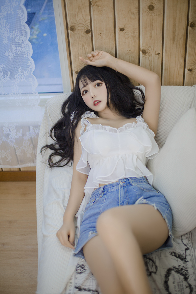 4adfa361a06c76a