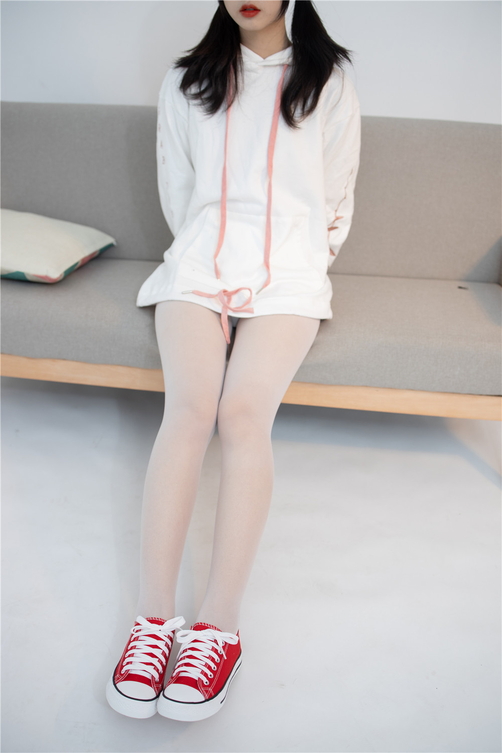 JKFUN-040《红色帆布鞋定制》13D白丝 小夜