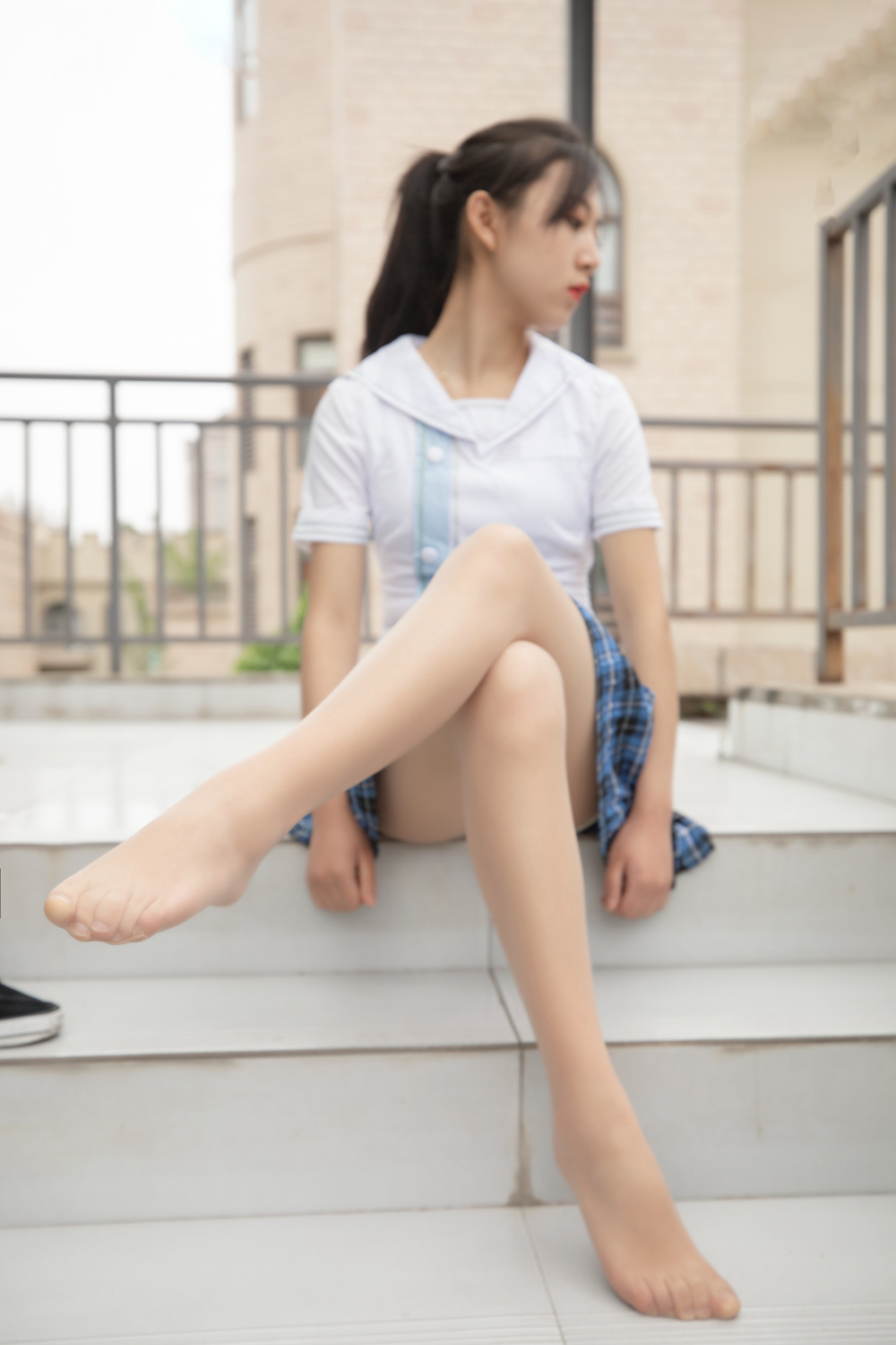 作品：梦丝女神 NO.109 珂珂《匡威鞋的女神》预览图 2