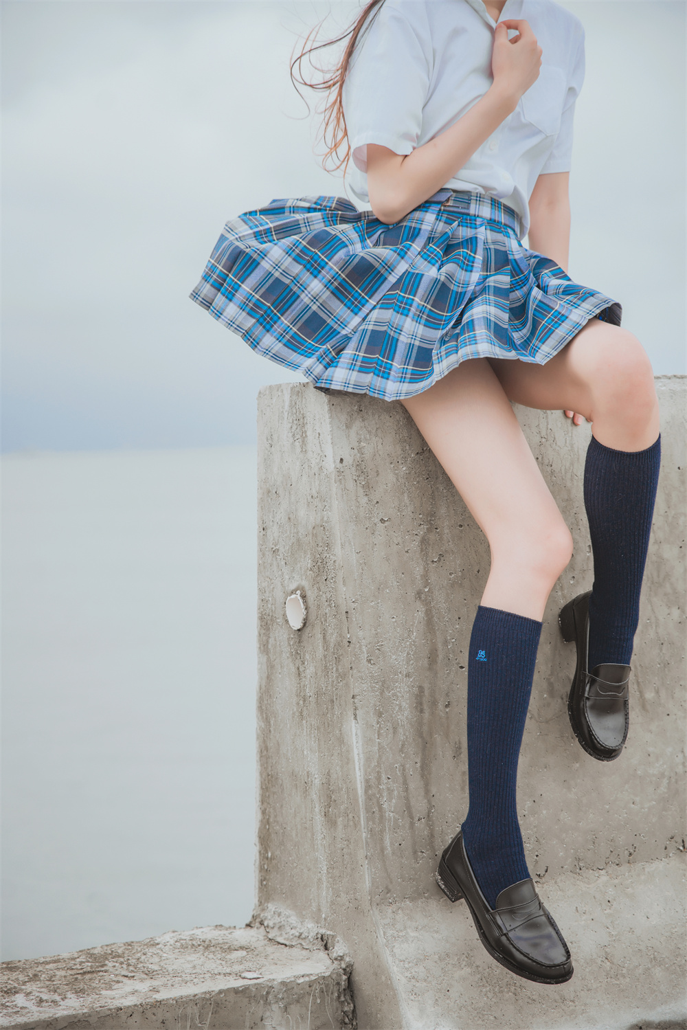 作品：桜桃喵 VOL.022 [27P] 耳畔的风预览图 2