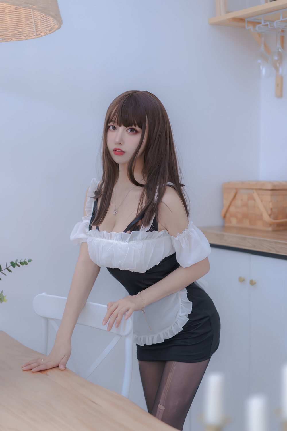 过期米线线喵 – 女仆使用手册