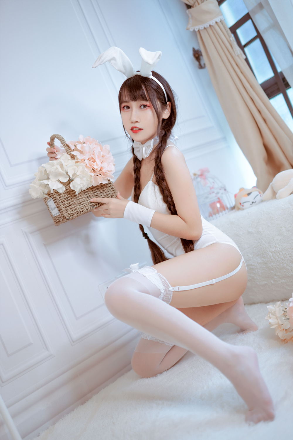 作品：不呆猫 NO.007 白色兔女郎预览图 2