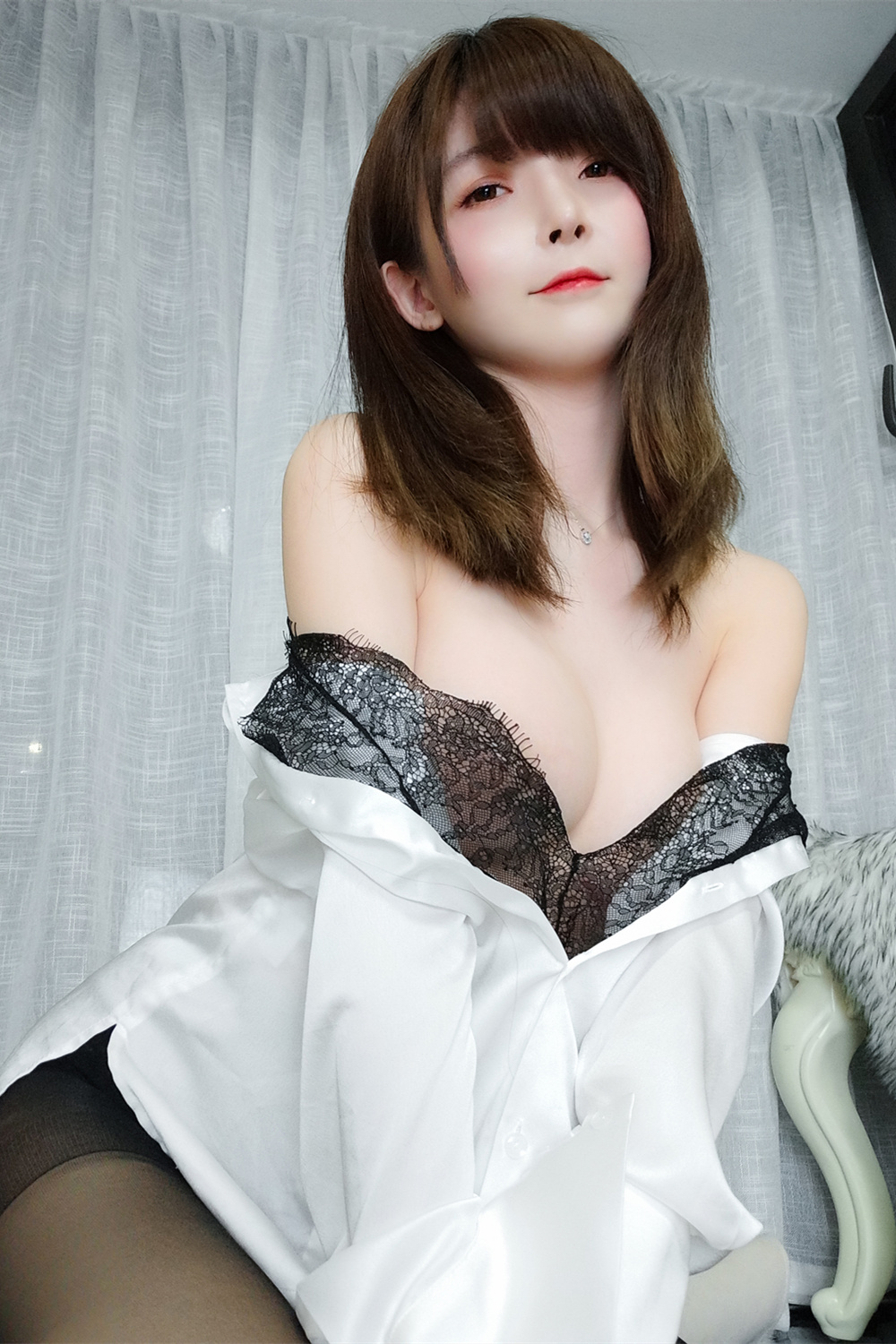 作品：一小央泽 – 约会女友预览图 2