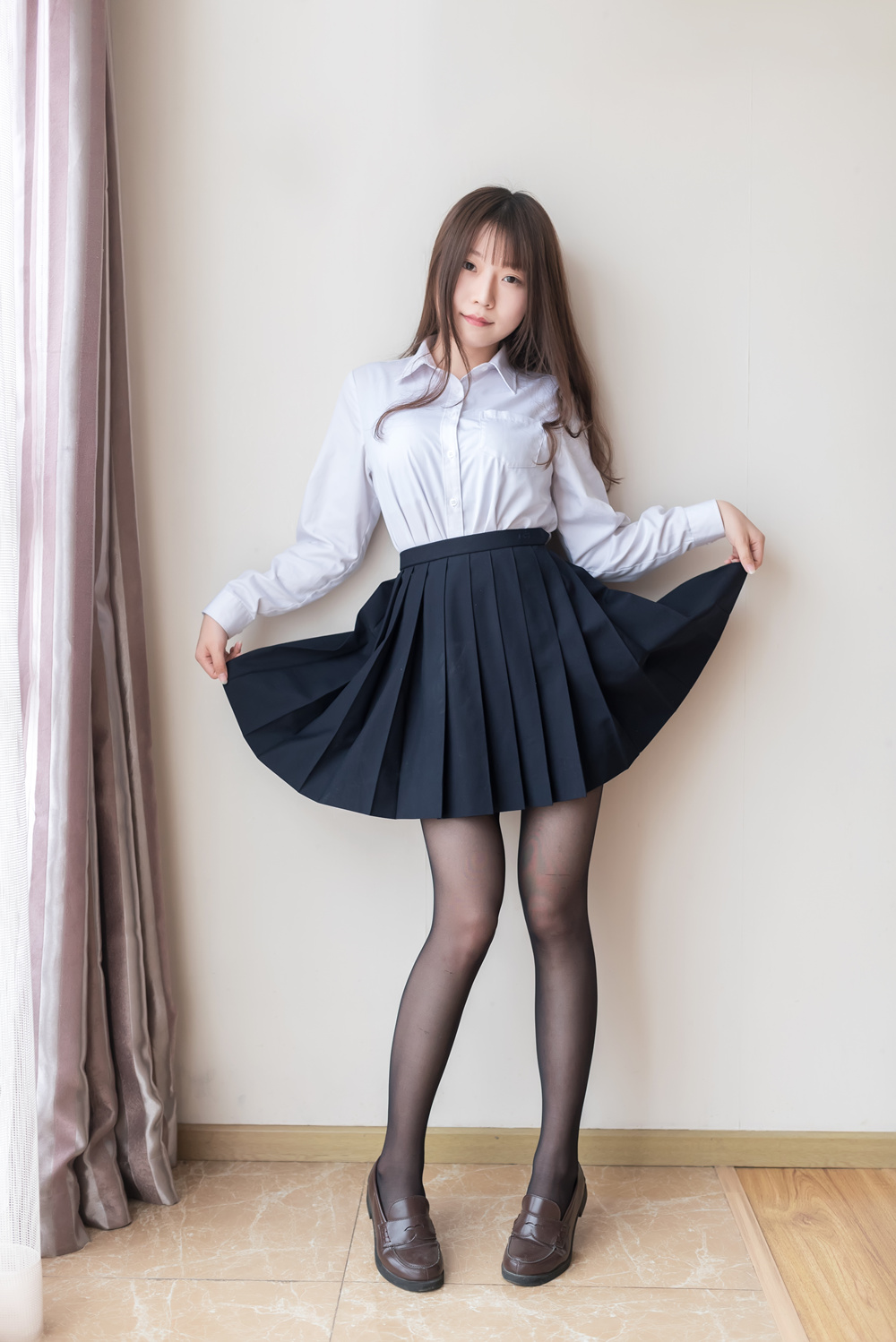 作品：香草喵露露 NO.006 黑丝萌妹预览图 2