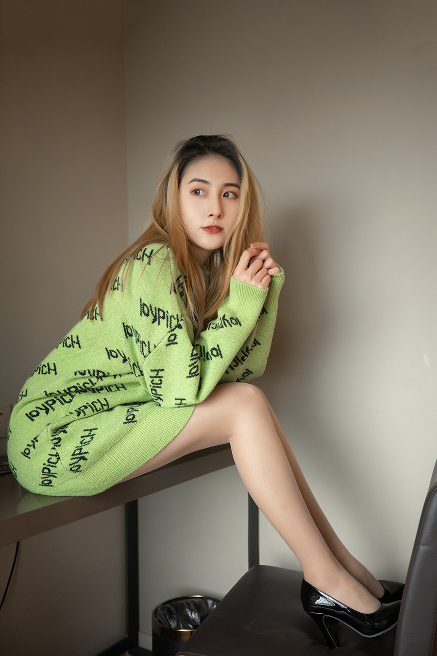梦丝女神 NO.075 小允儿 喜欢绿绿的衣服