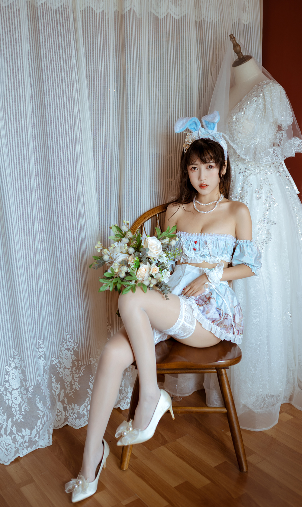 作品：不呆猫 NO.025 兔子女友预览图 3