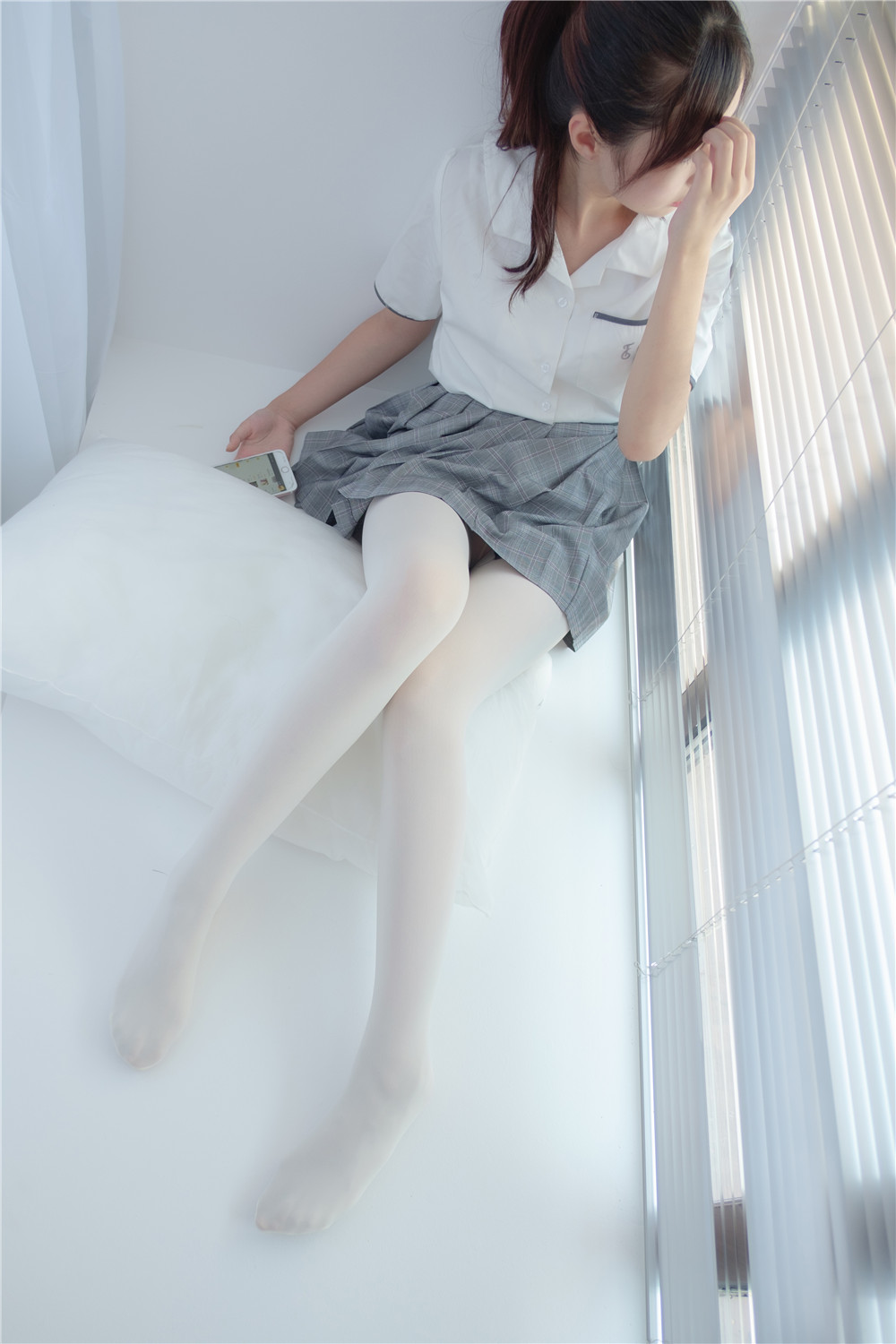 森萝财团 R15-028