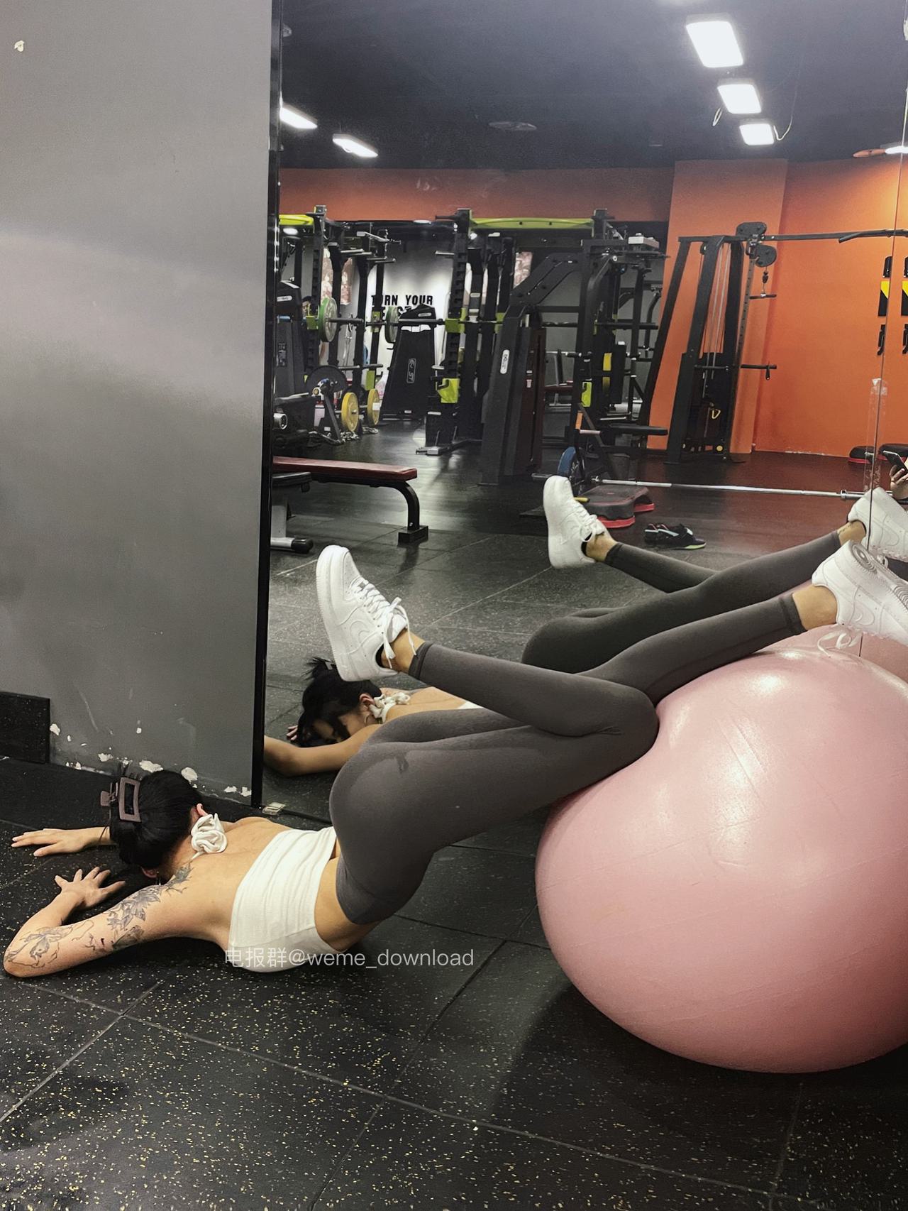 作品:恩沈一点 铁粉空间 NO.004期 更新日期:2024.10.19预览图 27 作品:恩沈一点 铁粉空间 NO.004期 更新日期:2024.10.19预览图 27